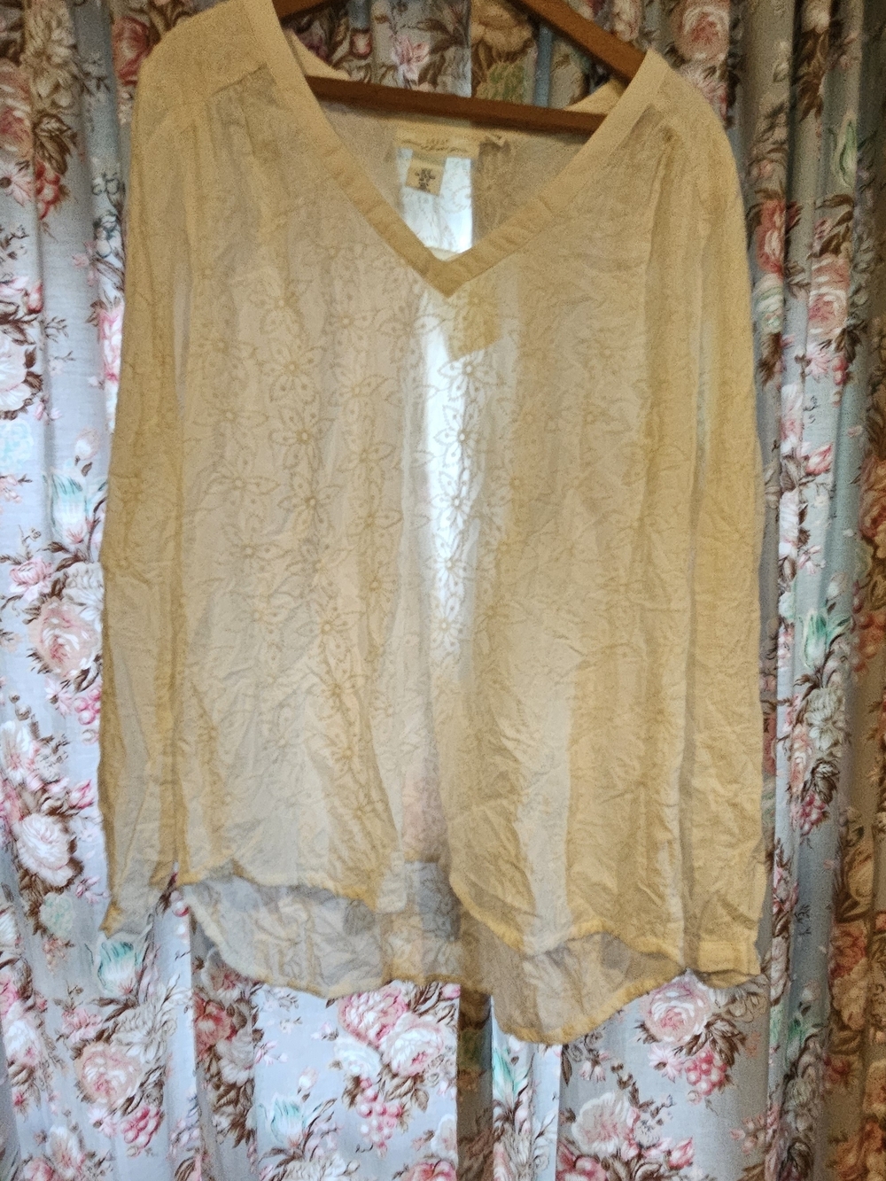 H&M's L.O.G.G. Cream V-Neck Embroidered Tunic Top- Size 12
